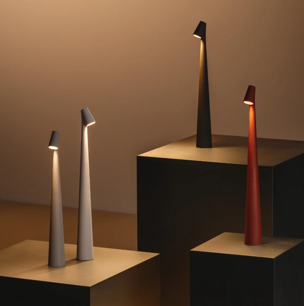 Lampe Opaline – Élégance Douce en Verre Blanc Satiné
